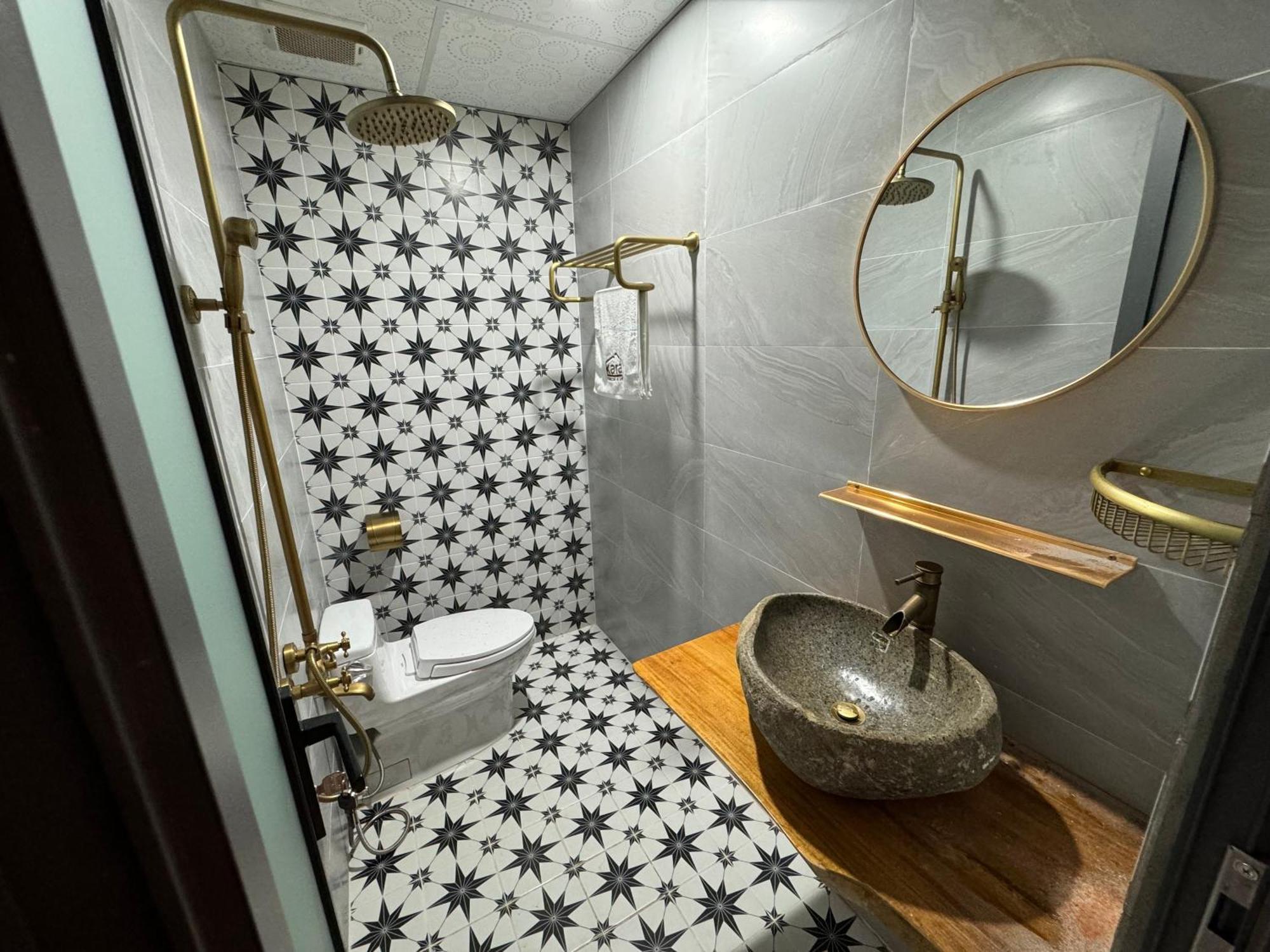 Kara Homestay & Cafe Кан То Екстериор снимка