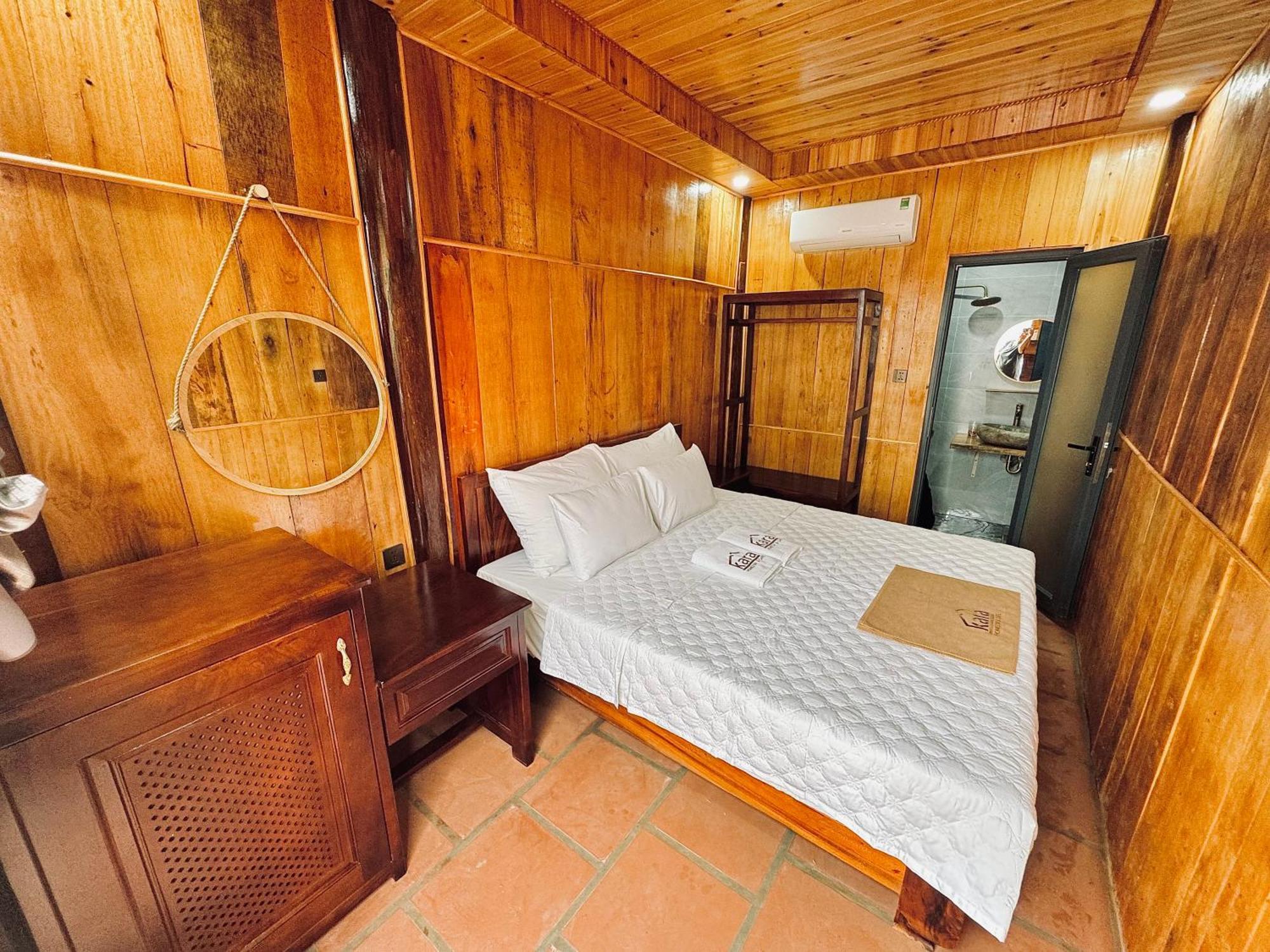 Kara Homestay & Cafe Кан То Екстериор снимка